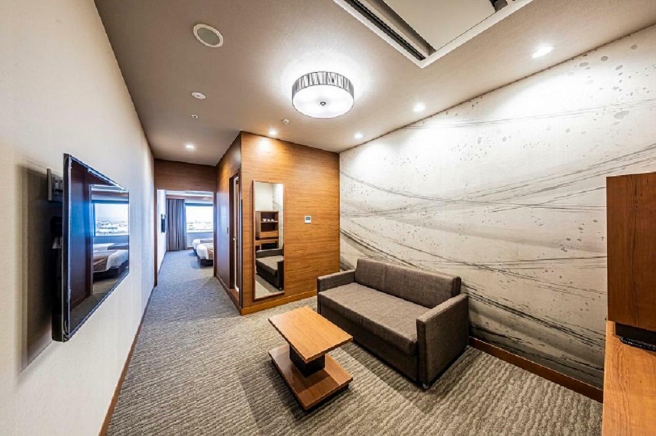 איזומי-סנו Oriental Suites Airport Osaka Rinku מראה חיצוני תמונה