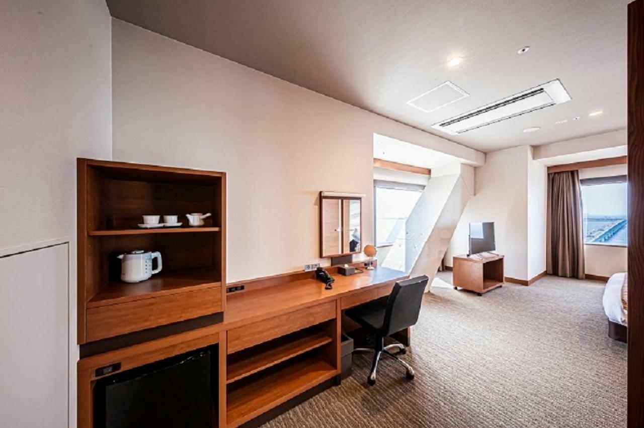 איזומי-סנו Oriental Suites Airport Osaka Rinku מראה חיצוני תמונה